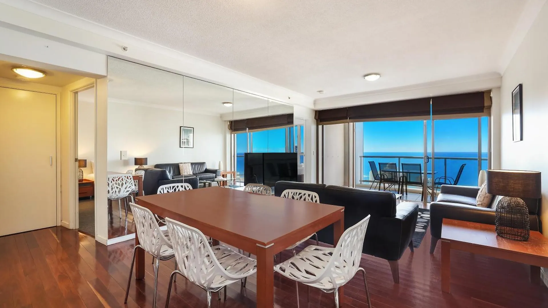 Chevron Renaissance | High Floor Ocean View Apartments By Gold Coast Holidays